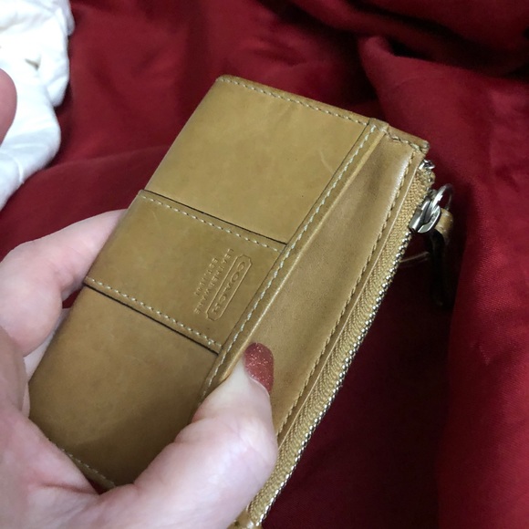 Coach keychain coin wallet - Picture 3 of 5